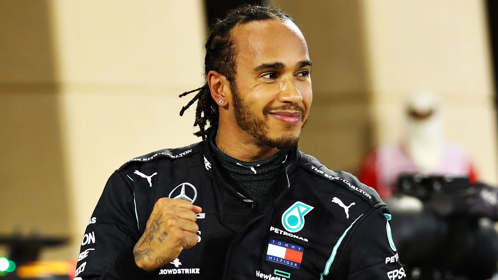 ‘I’ll be grey by the end of this’ – Hamilton on Verstappen F1 title battle